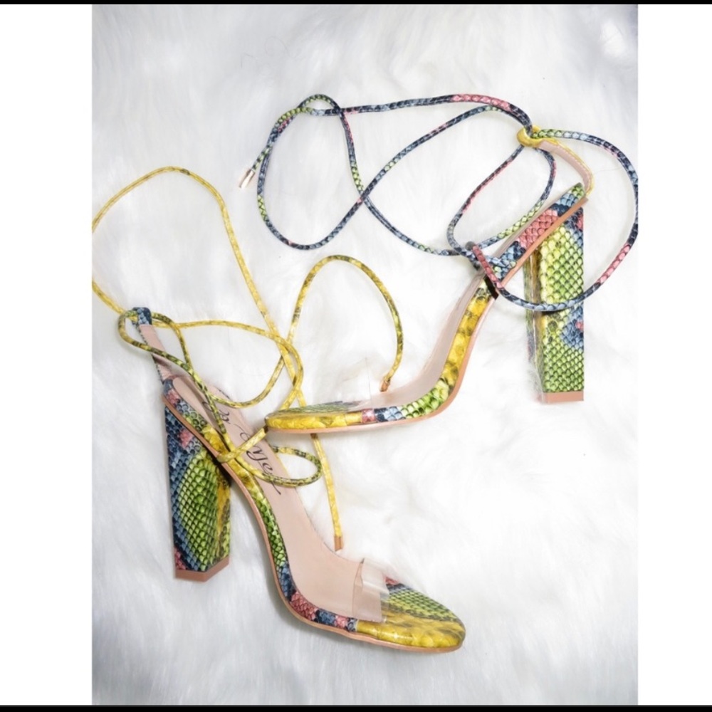 So Me “Misty” 8.5 Sandal - Fashion Nova